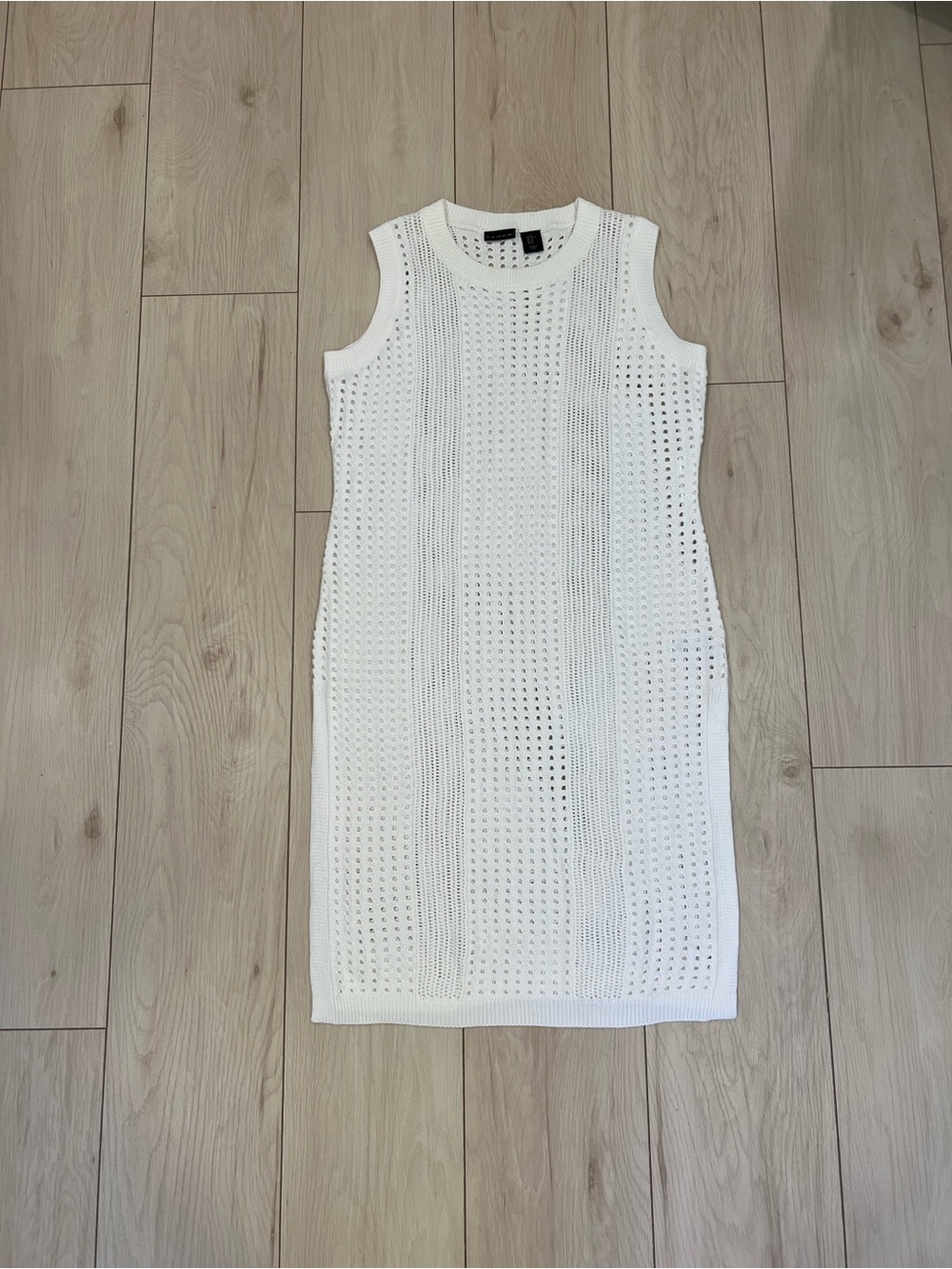 Tahari Beach Sleeveless knit coverup XL
